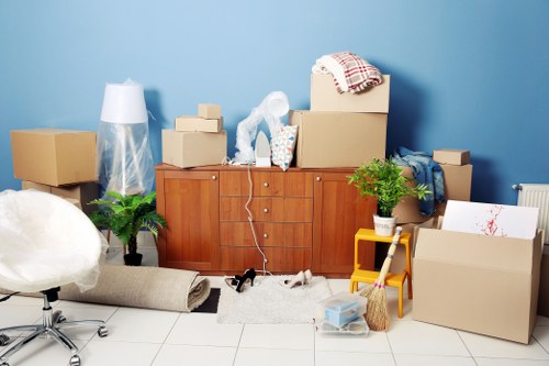 Removals van planning around Stanmore streets and parking